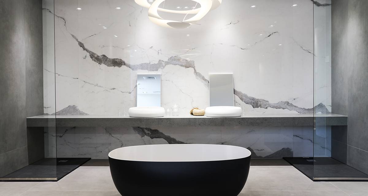rak-ceramics-showroom-interior-bathroom