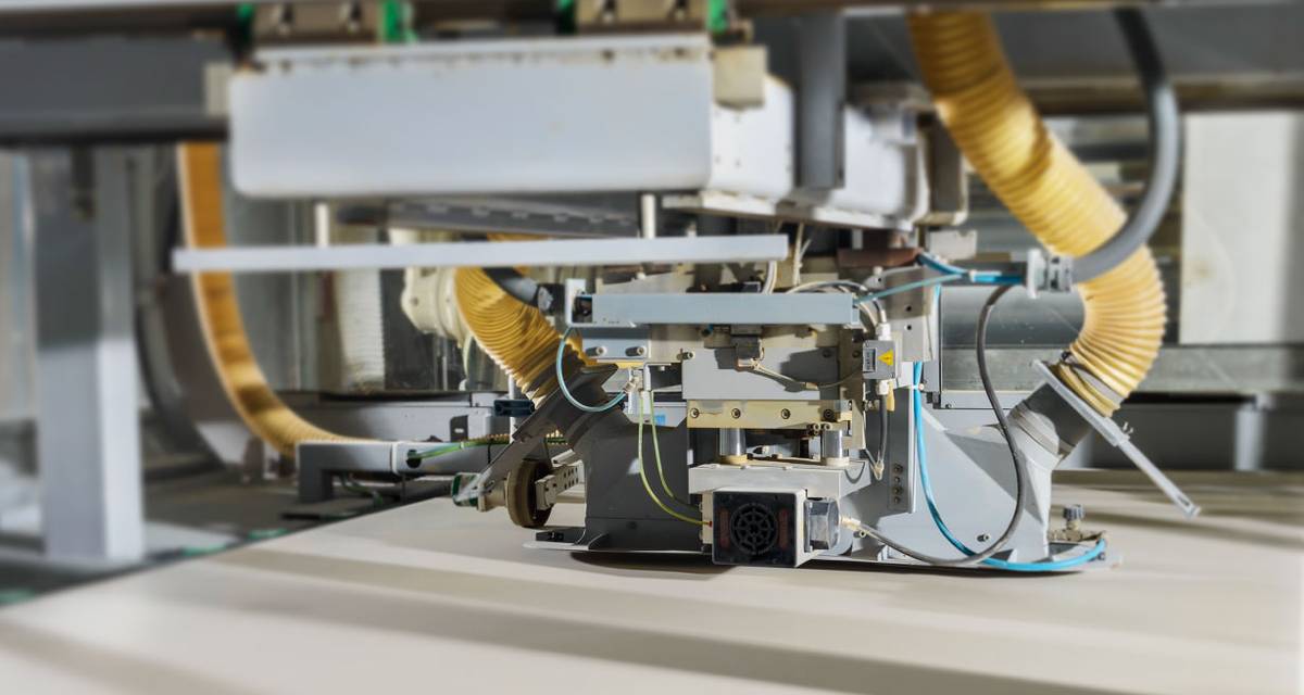 RAK Ceramics named as "UAE Industry 4.0 Leader" by MoIAT for driving exceptional digital transformation in the industrial sector