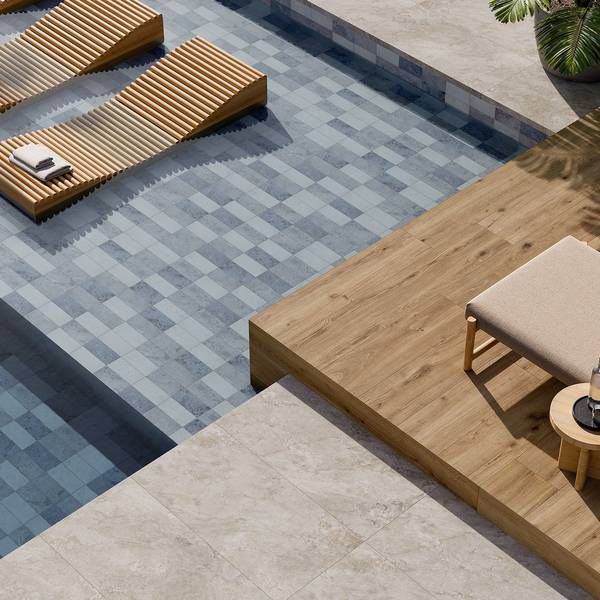 Modern Outdoor highlighting grey tones with porcelain tiles, creating an elegant atmosphere.