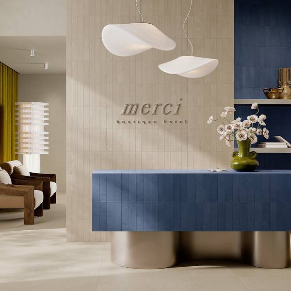 عصري تجاري ببلاط البورسلين، تبرز درجات blue, beige، لخلق أجواء دافئة.